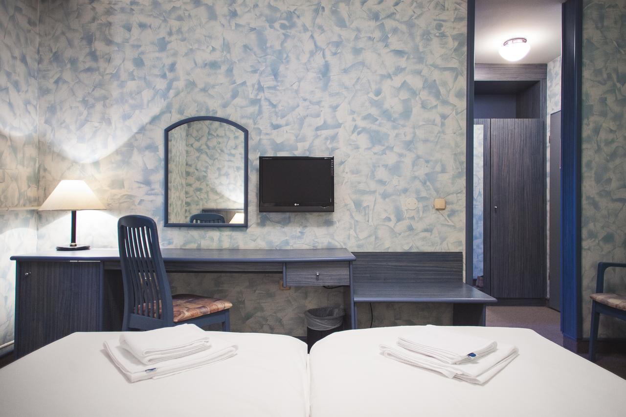 Hotel Dravograd Luaran gambar