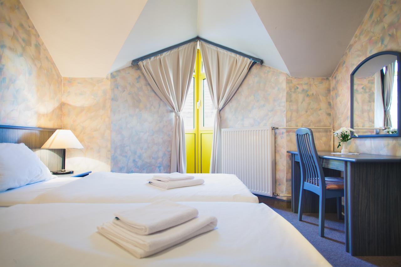 Hotel Dravograd Luaran gambar
